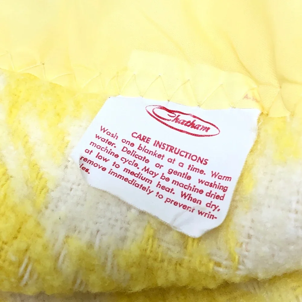 Vintage Chatham Baby Blanket Yellow White Gingham Plaid Check Acrylic Trim